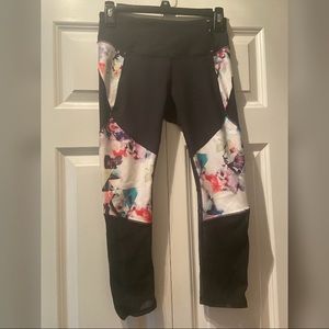 Calia Cropped/Capri Leggings